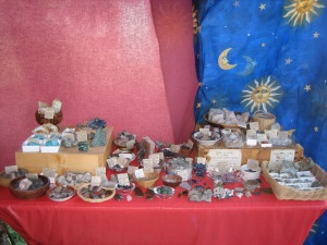 I took this photo of my rock table at NeoTribal The Gathering.